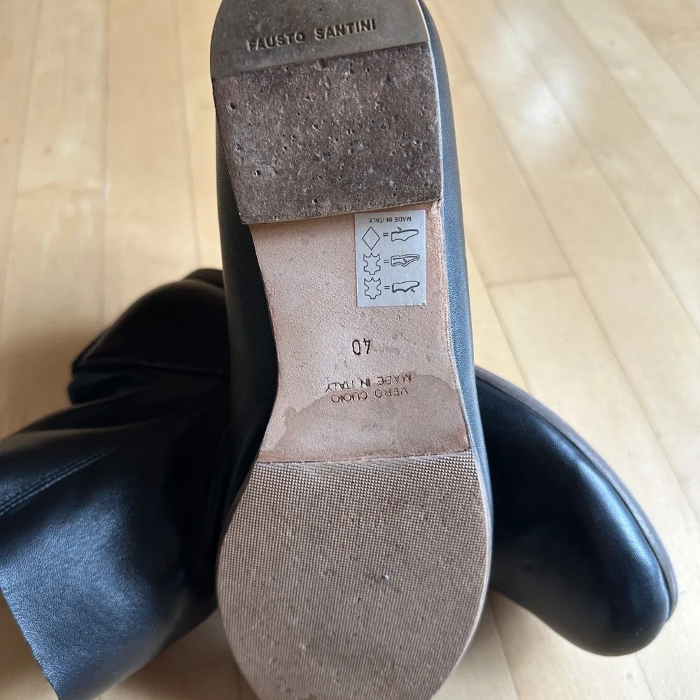 Fausto Santini Black leather slip  on bootie, 10,  PG1460 - Picture 5 of 7